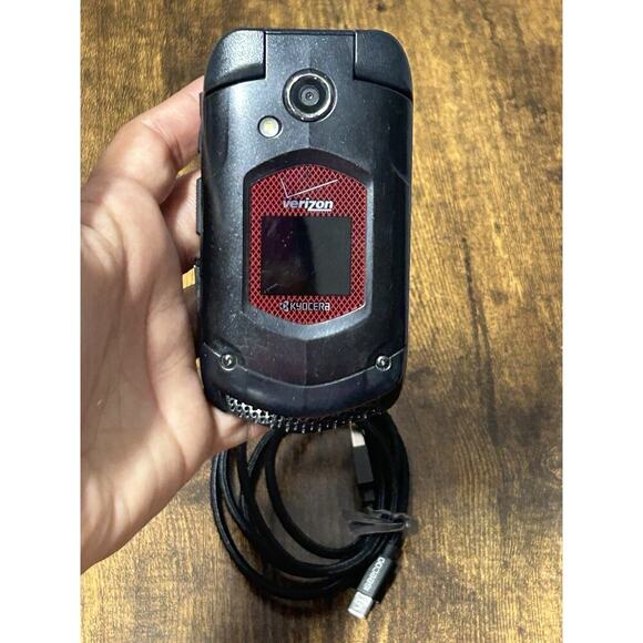 Kyocera DuraXV - Page Plus Straight Talk - Black (Verizon) Smartphone Basic Flip - Picture 2 of 16